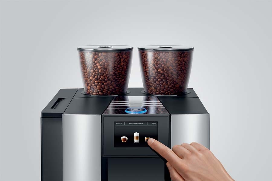 Jura GIGA X8 G2 - Chrome - Image 7